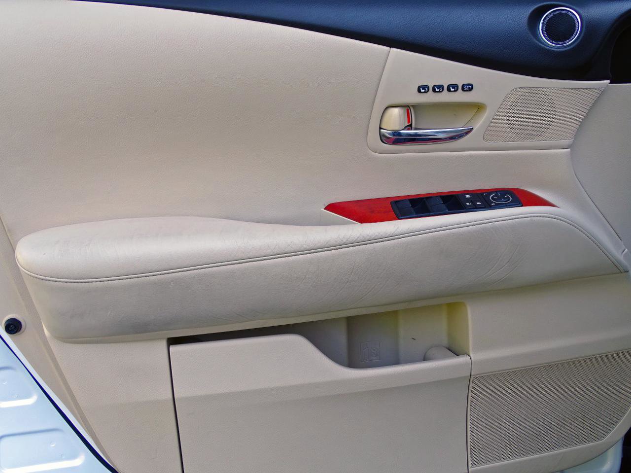 Used 2011 Lexus RX 350 2WD w/ Premium Pkg image 13