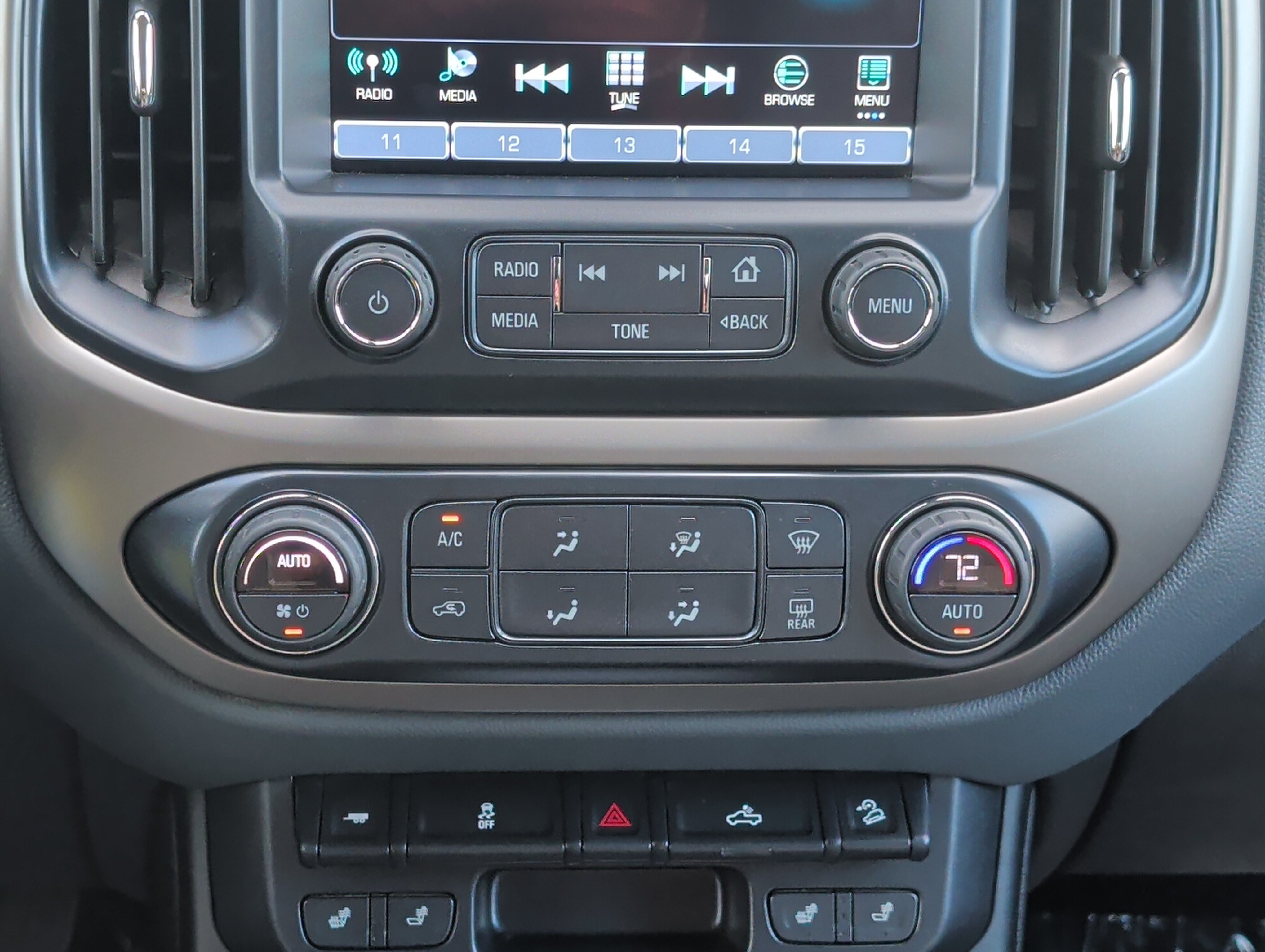 Used 2018 Chevrolet Colorado Z71 AWD/4WD image 29