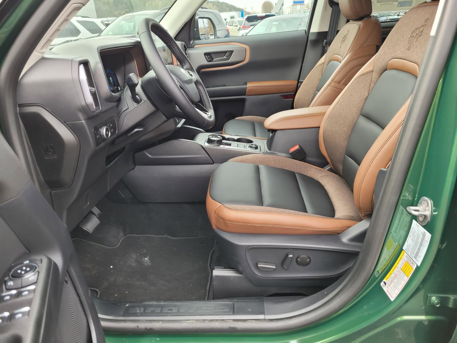 New 2025 Ford Bronco Sport Outer Banks w/ Outer Banks Tech Package+ image 14