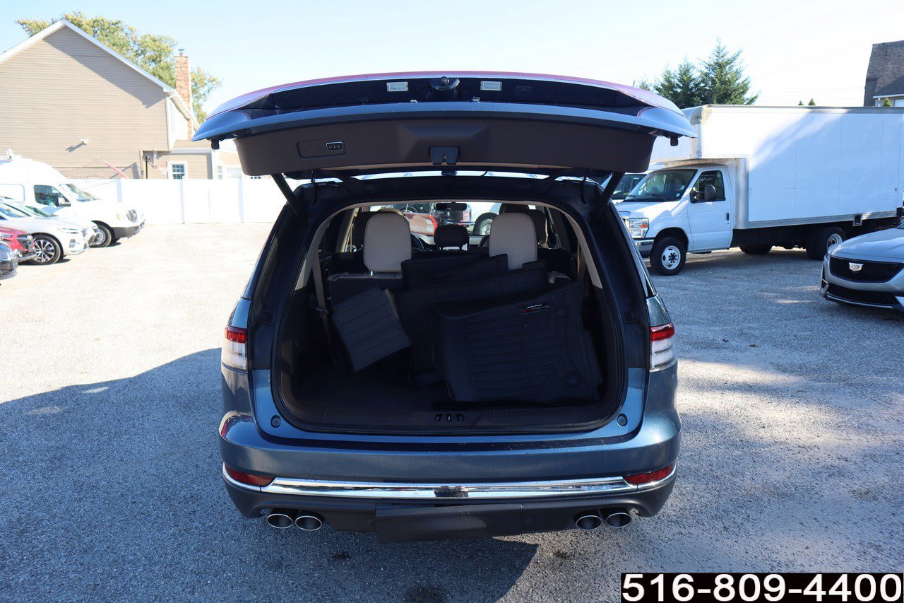 Used 2020 Lincoln Aviator Reserve w/ Equipment Group 202A image 31