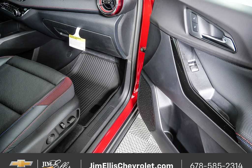 New 2026 Chevrolet Equinox RS w/ Convenience Package III AWD/4WD image 24