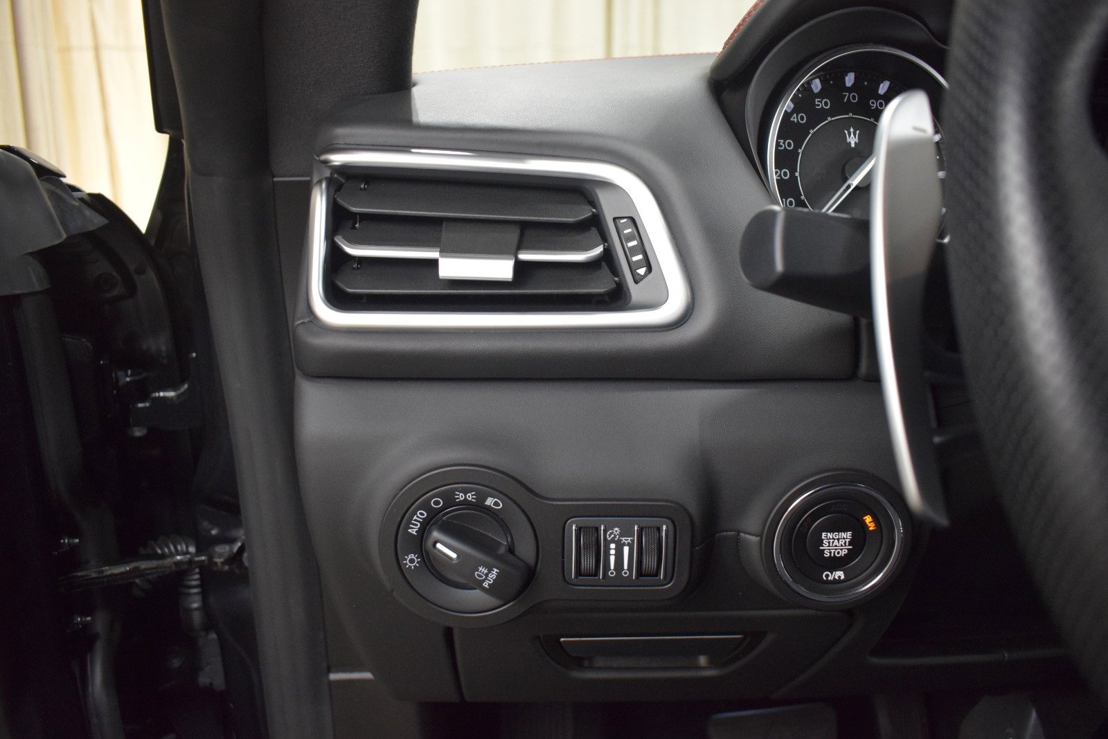 Certified 2024 Maserati Ghibli Modena Ultima Q4 image 29