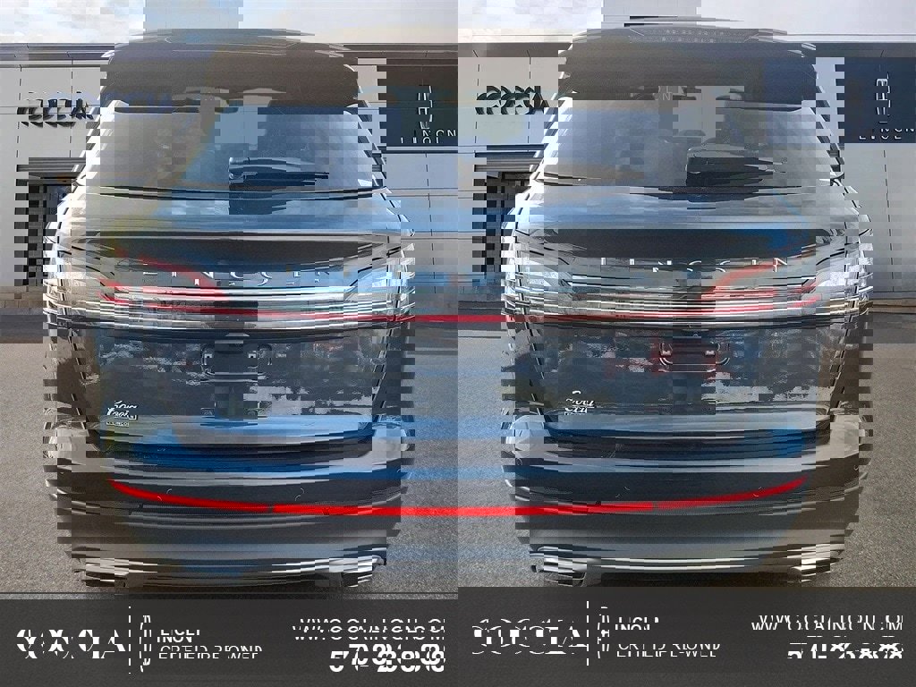 Certified 2022 Lincoln Nautilus Reserve image 5