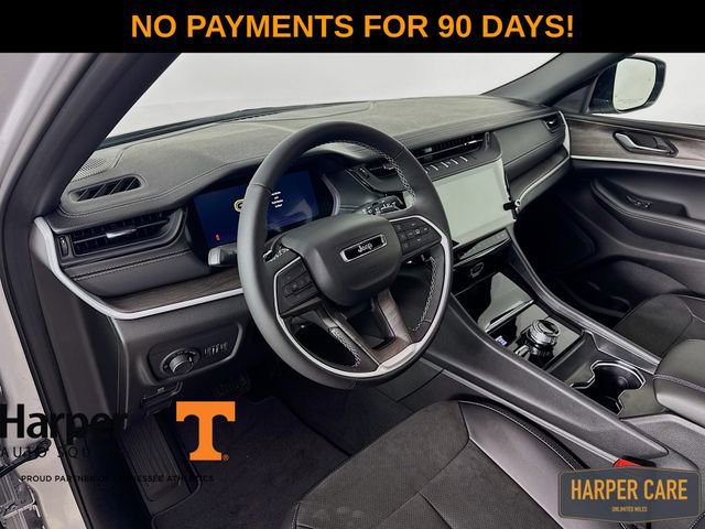 New 2026 Jeep Grand Cherokee Altitude image 11