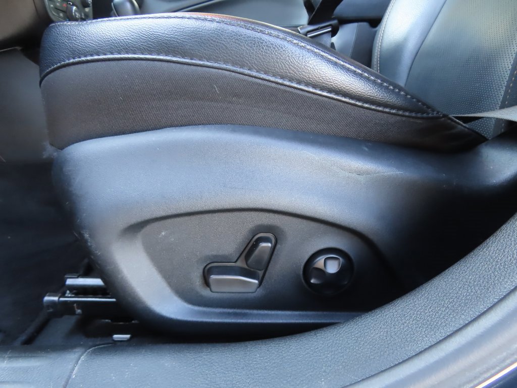 Used 2018 Jeep Compass Limited w/ Navigation Group image 10