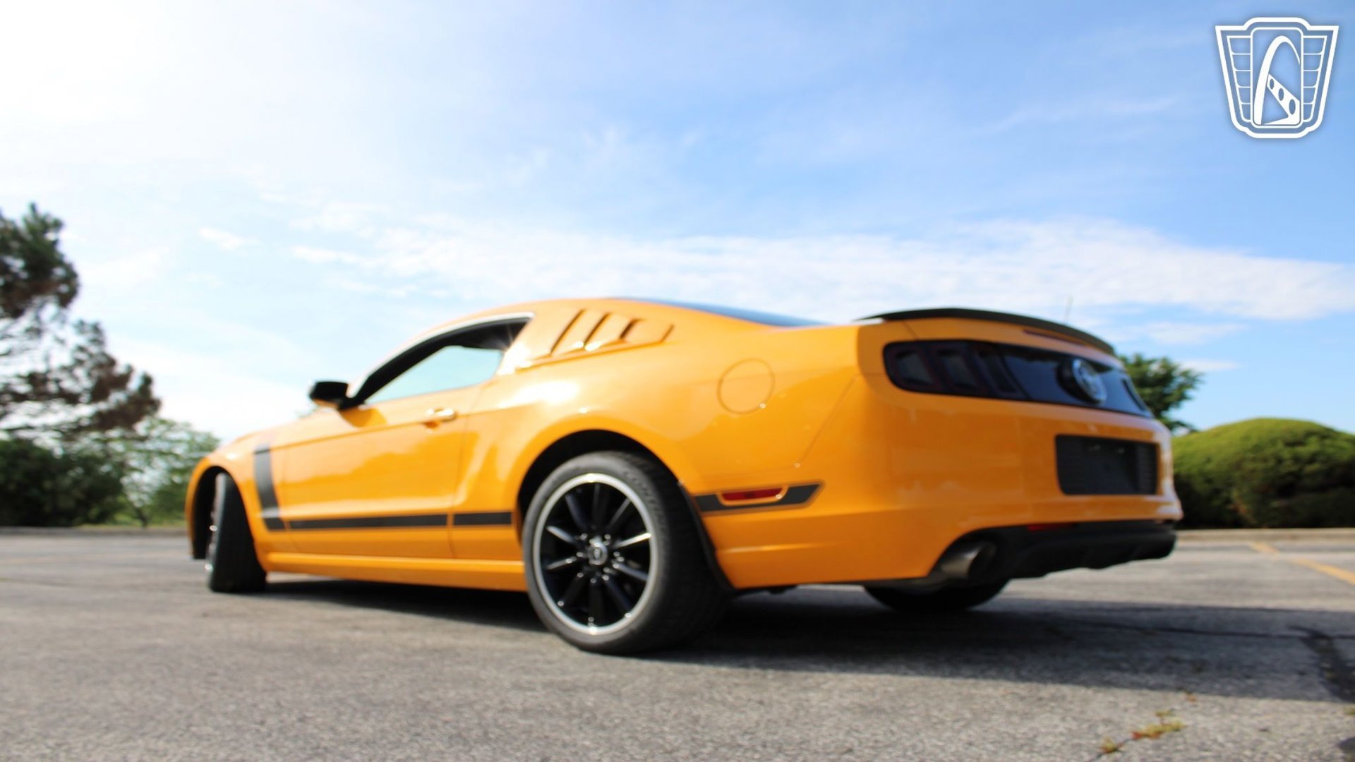 Used 2013 Ford Mustang Boss 302 w/ Boss 302 Accessory Pkg image 16
