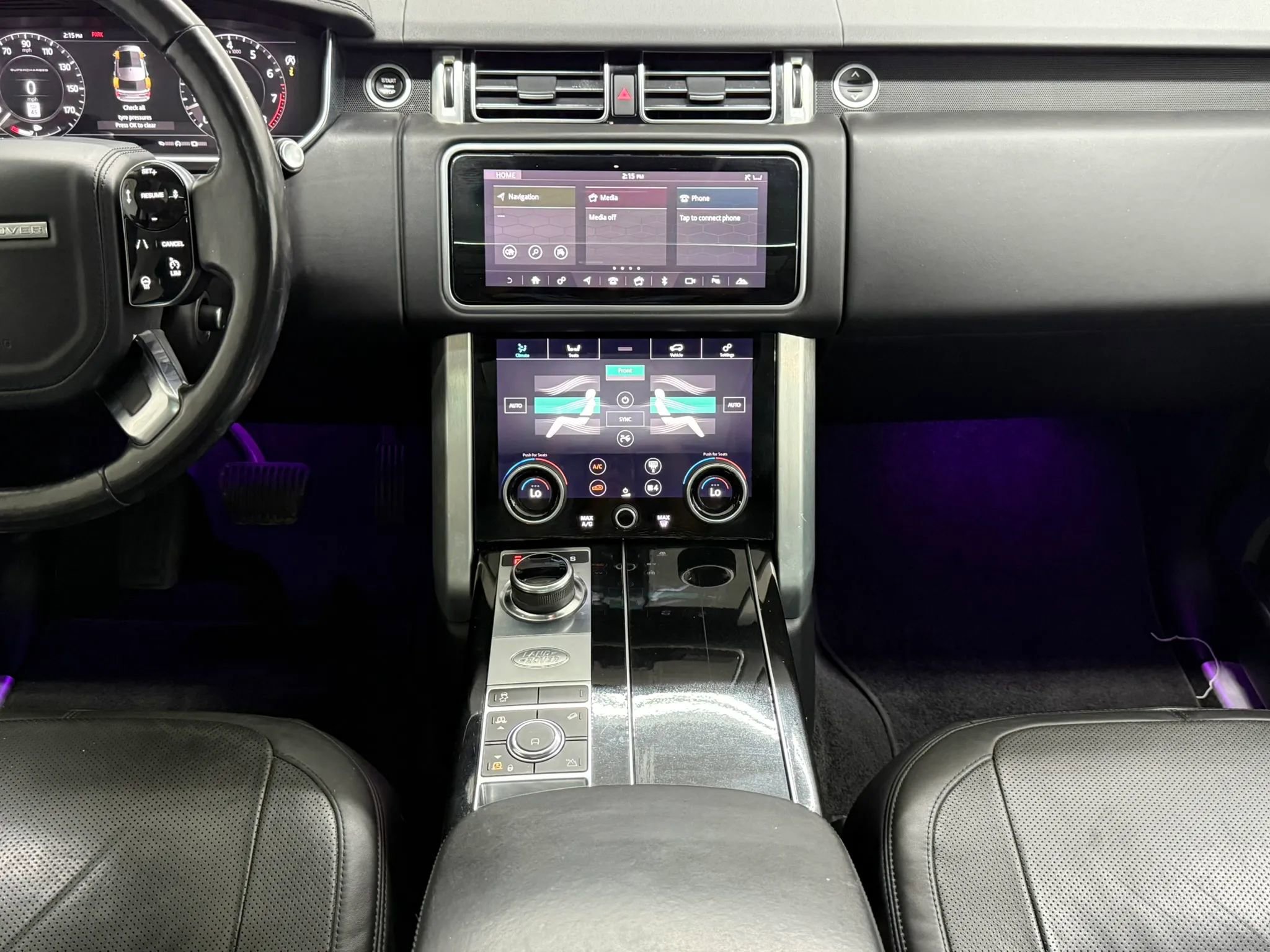 Used 2018 Land Rover Range Rover Supercharged image 40