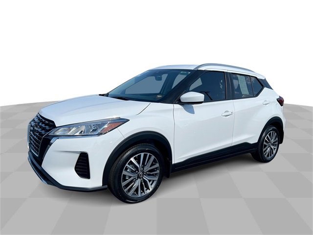 Used 2024 Nissan Kicks SV