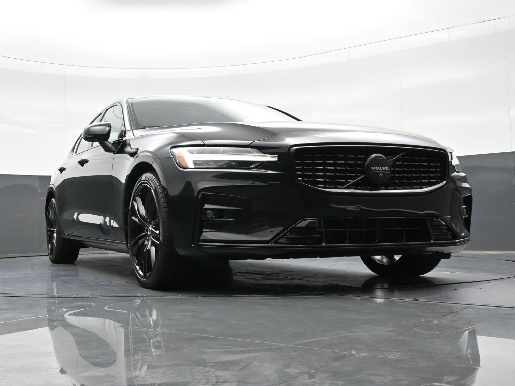 Certified 2024 Volvo S60 B5 Plus FWD image 28