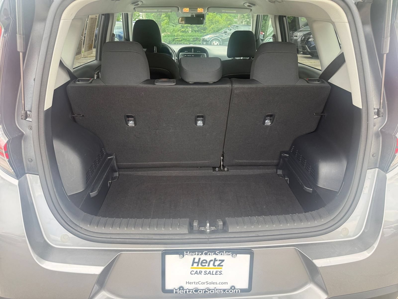 Used 2025 Kia Soul LX w/ LX Technology Package FWD image 29