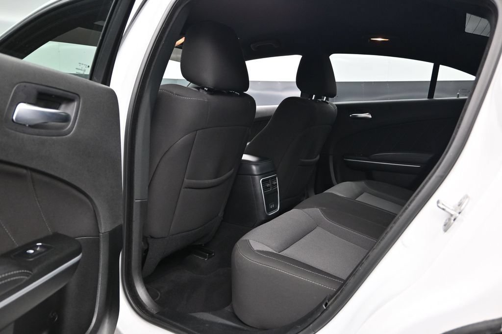 Used 2022 Dodge Charger SXT RWD image 15