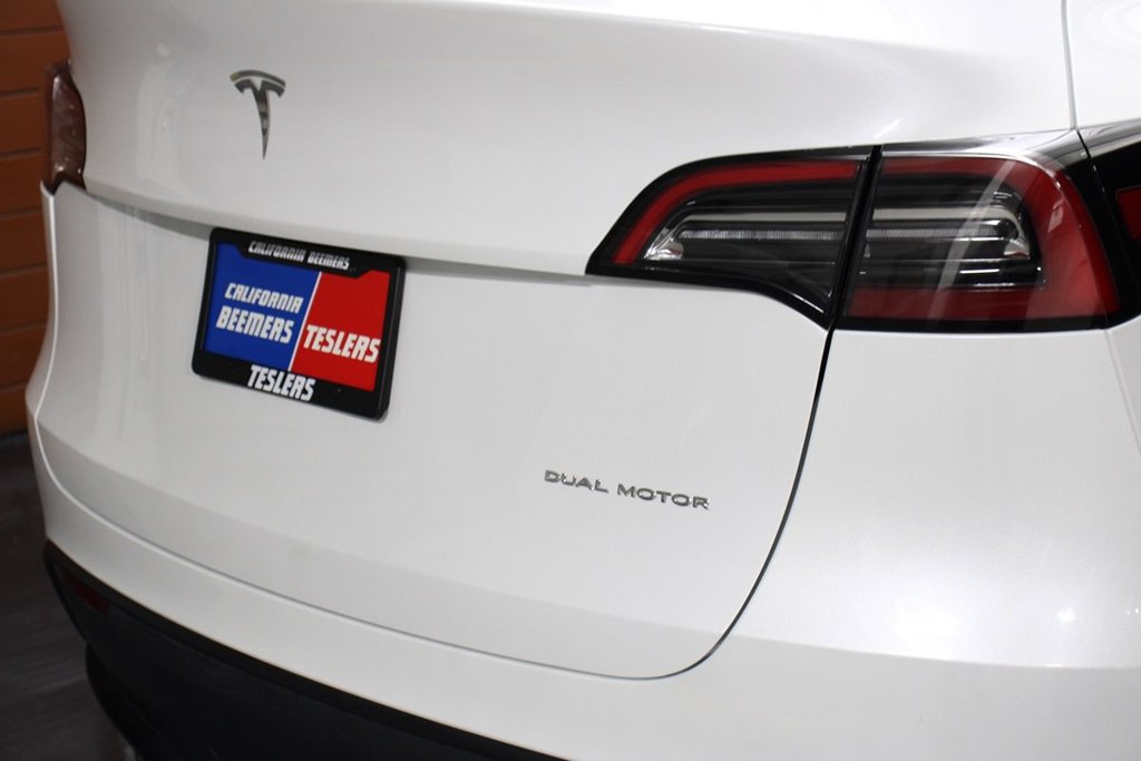 Used 2023 Tesla Model Y Long Range AWD/4WD image 9