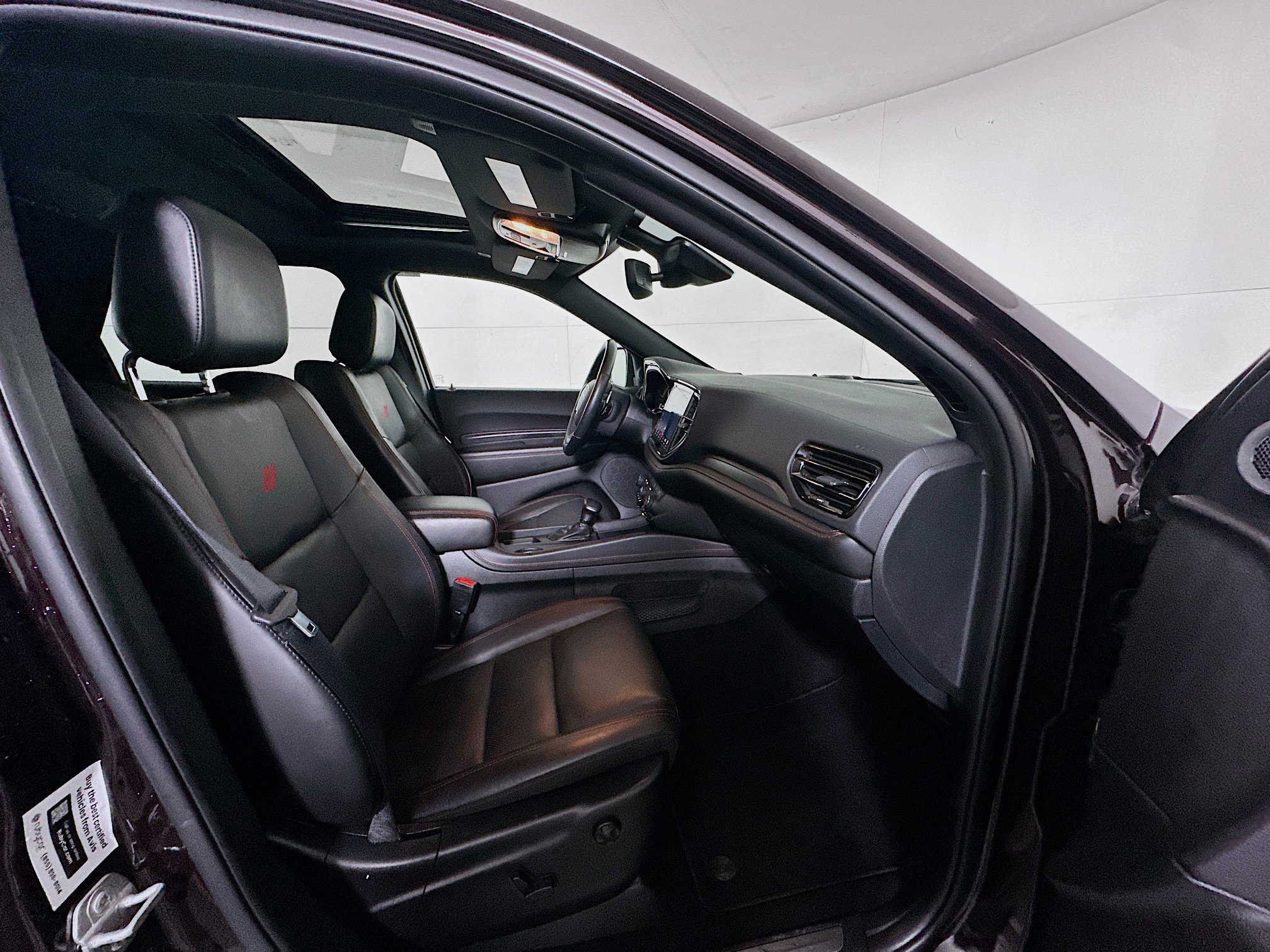 Used 2025 Dodge Durango GT image 34