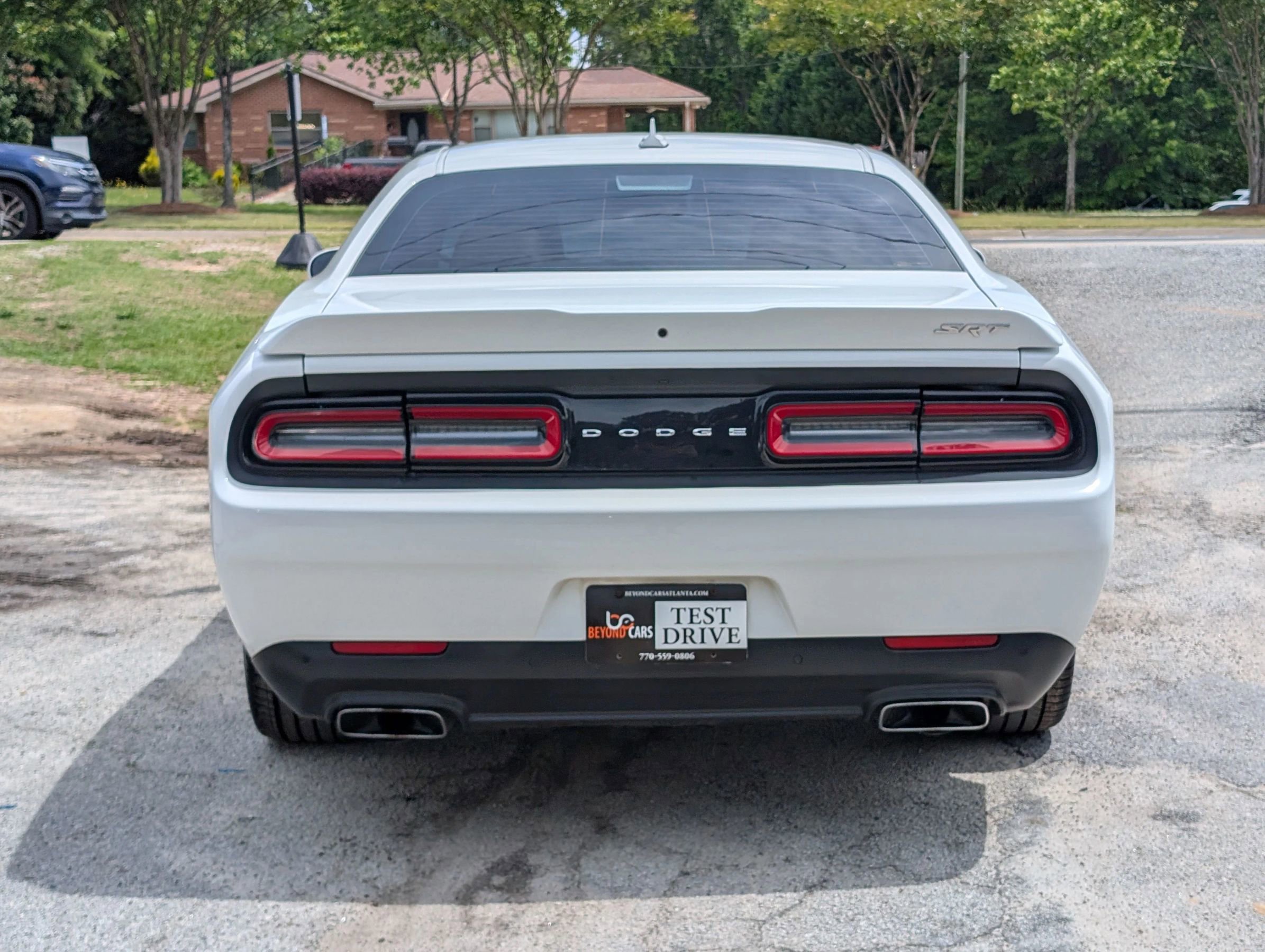 Used 2016 Dodge Challenger SRT w/ Technology Group RWD image 6