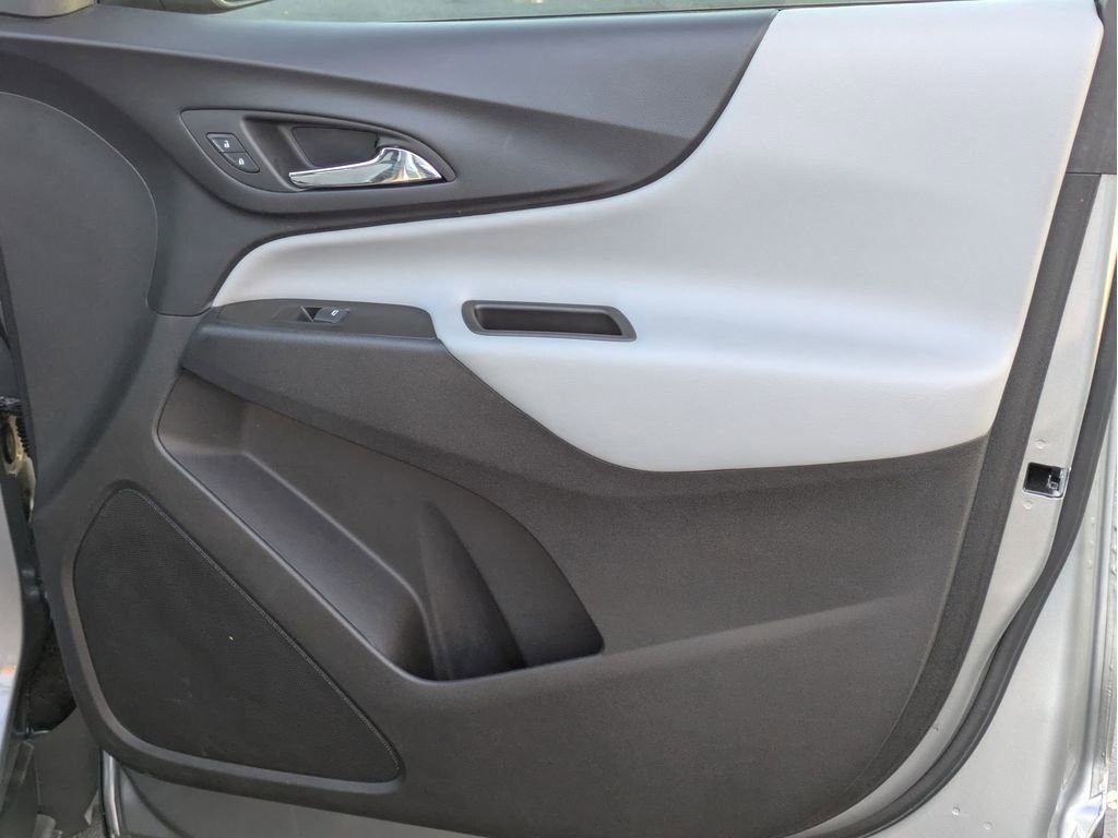 Certified 2024 Chevrolet Equinox LS w/ LS Convenience Package image 28