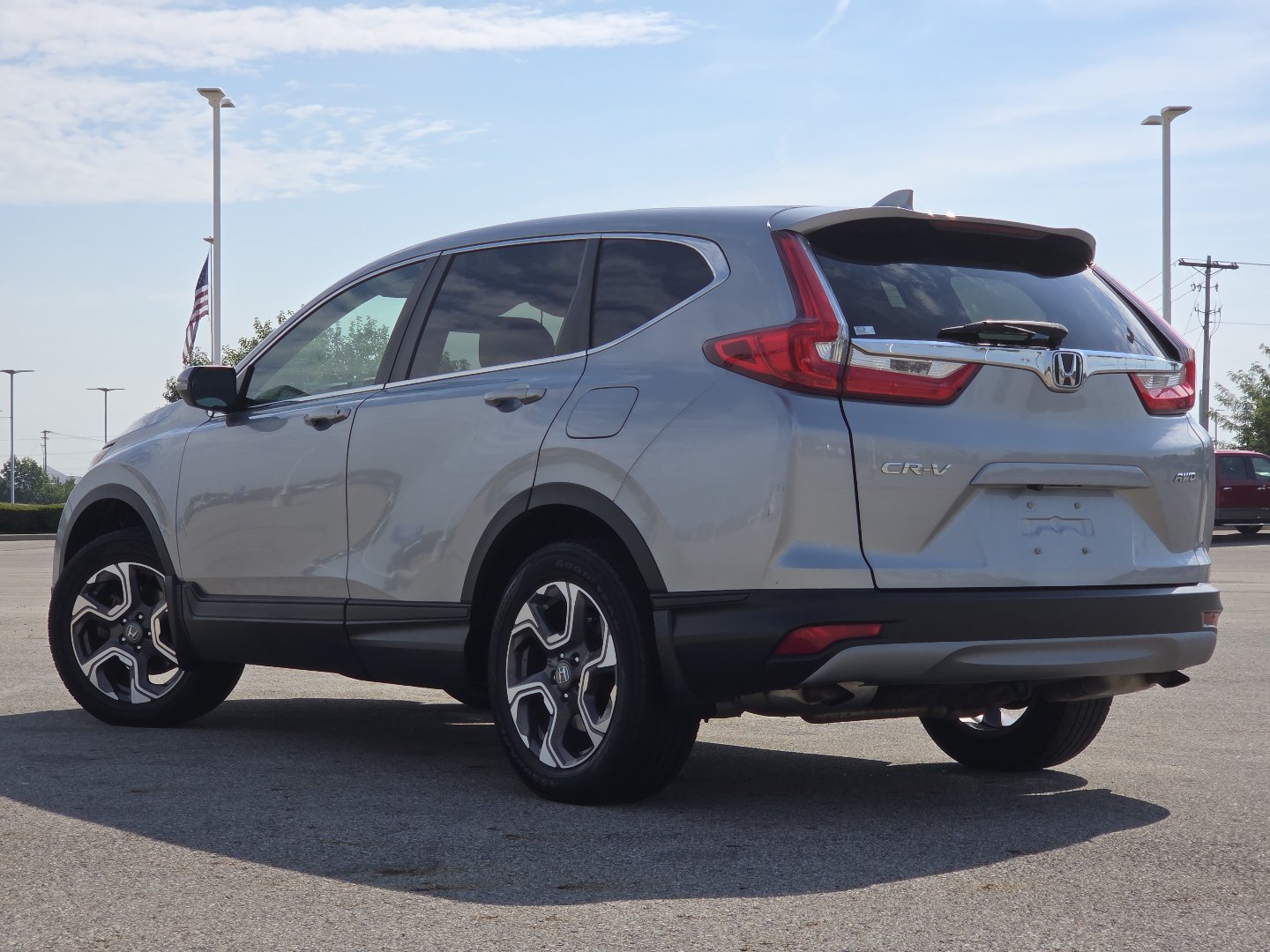 Used 2018 Honda CR-V EX image 16