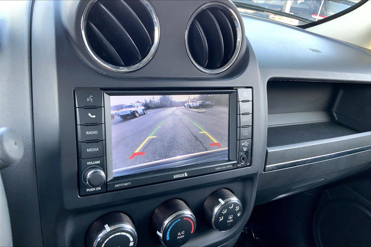 Used 2017 Jeep Patriot High Altitude image 27