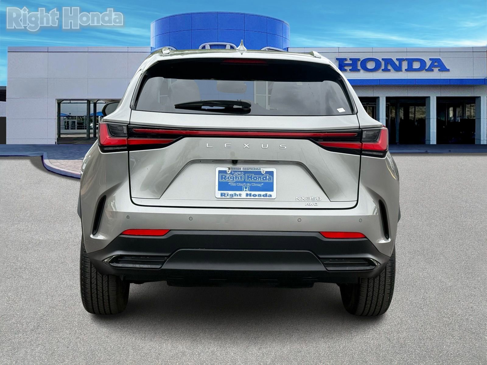 Used 2023 Lexus NX 350 AWD image 7