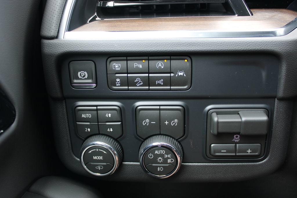 New 2026 Chevrolet Tahoe High Country AWD/4WD image 48