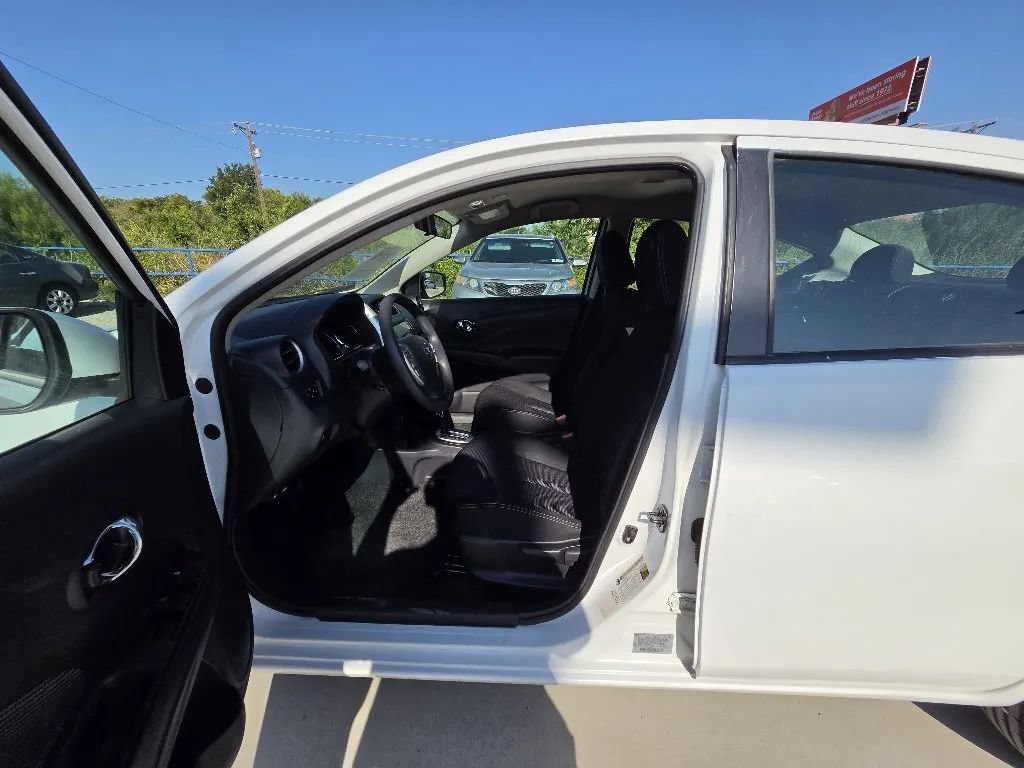 Used 2019 Nissan Versa SV FWD image 13