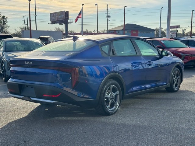 Certified 2025 Kia K4 LXS image 5
