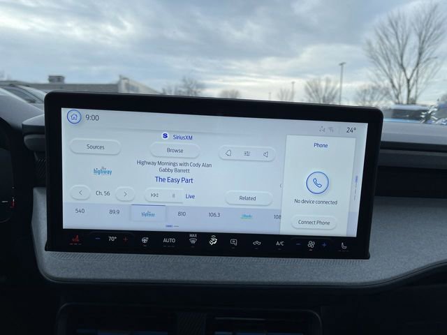 New 2026 Ford Maverick XLT w/ XLT Luxury Package image 18