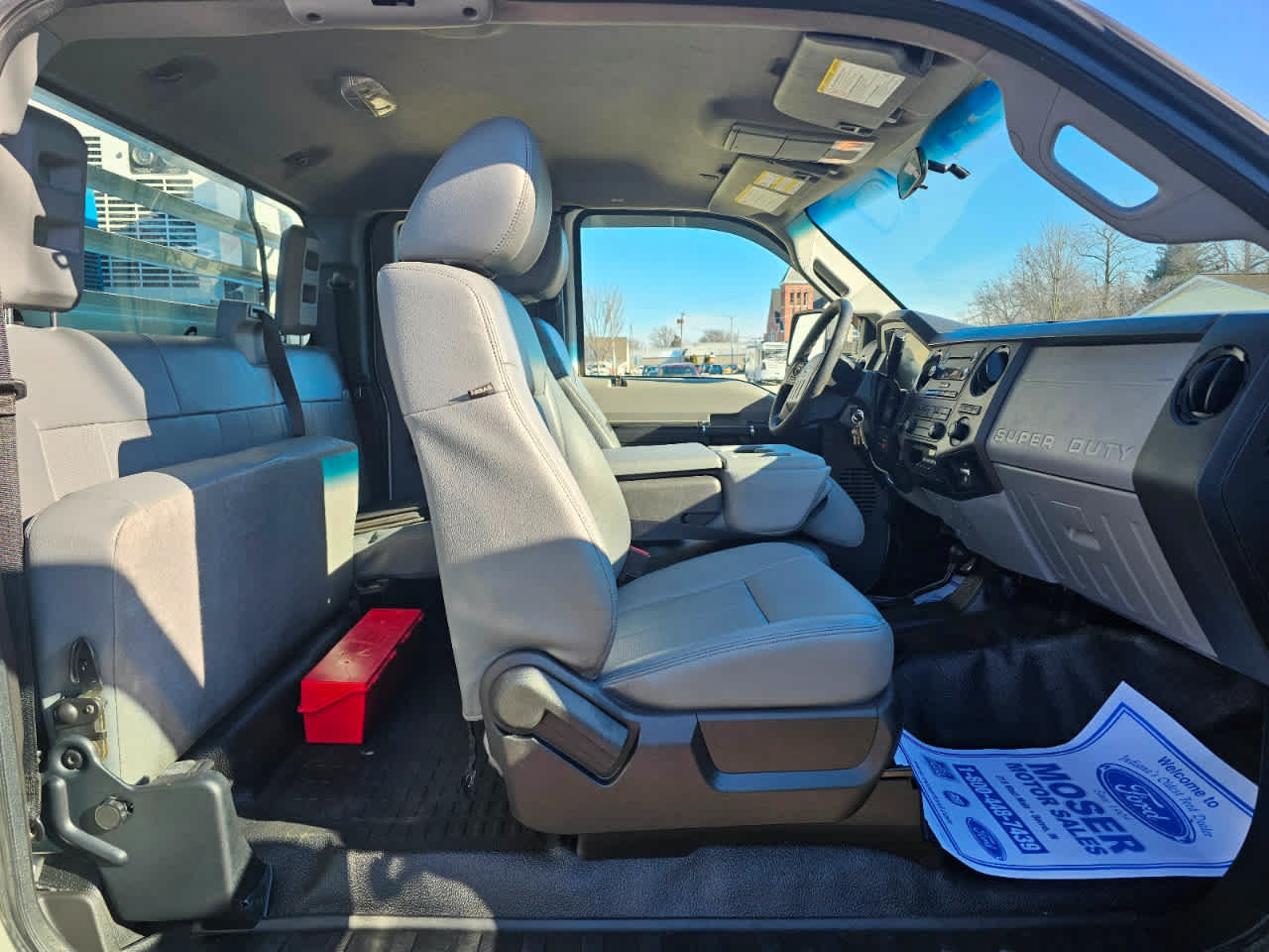 Used 2015 Ford F550 4x4 SuperCab Super Duty image 8