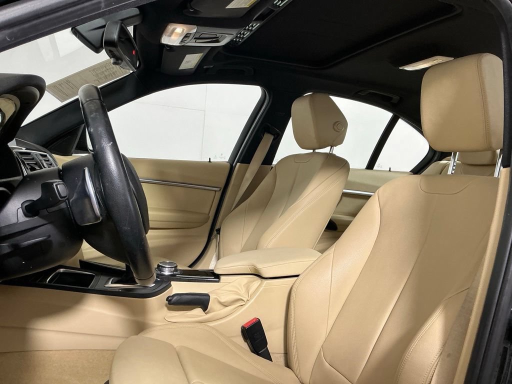 Used 2016 BMW 328i Sedan RWD image 22