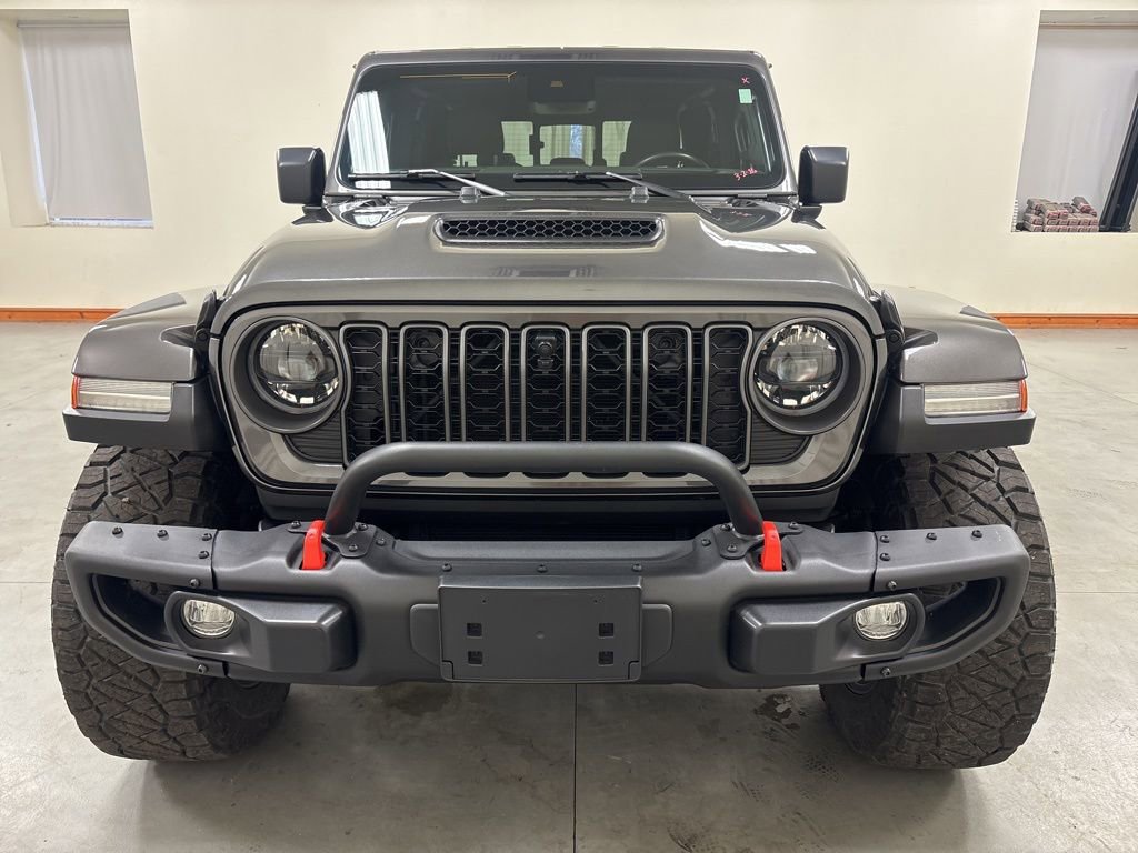 Used 2024 Jeep Gladiator Mojave image 3