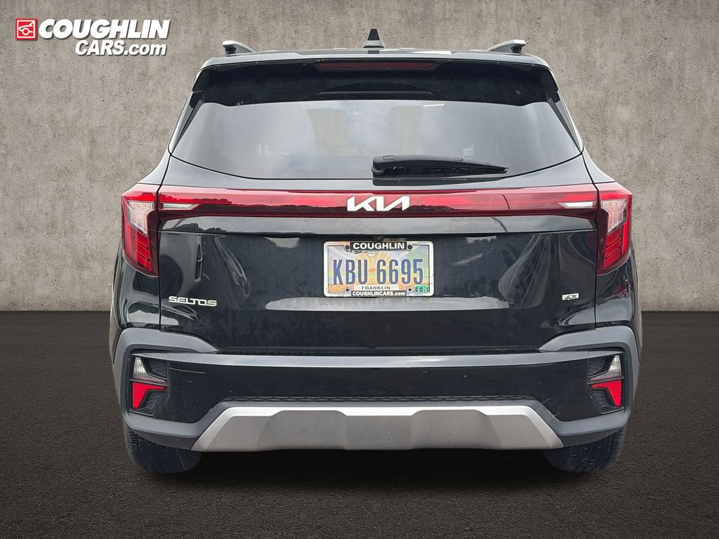 Used 2024 Kia Seltos S AWD/4WD image 6