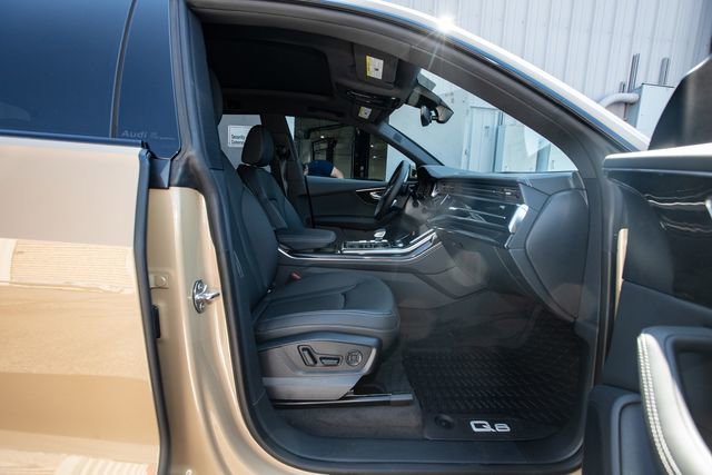 New 2025 Audi Q8 Premium Plus image 35