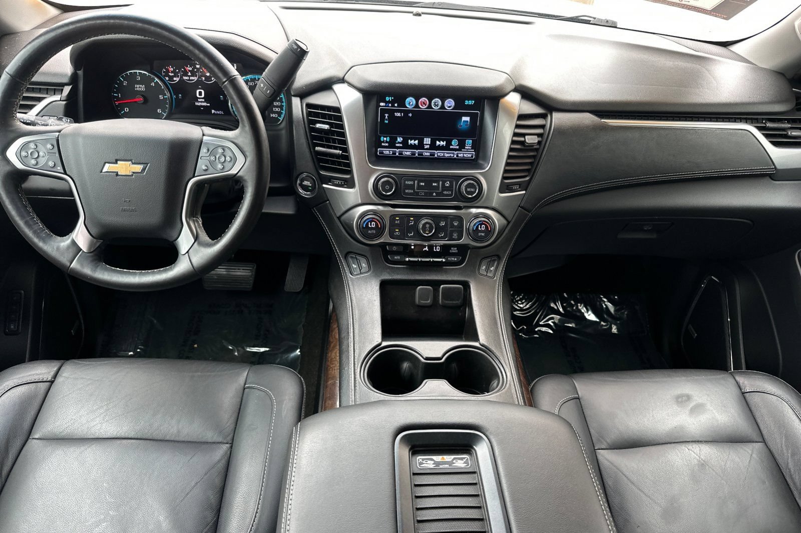 Used 2017 Chevrolet Tahoe LT w/ Luxury Package AWD/4WD image 16