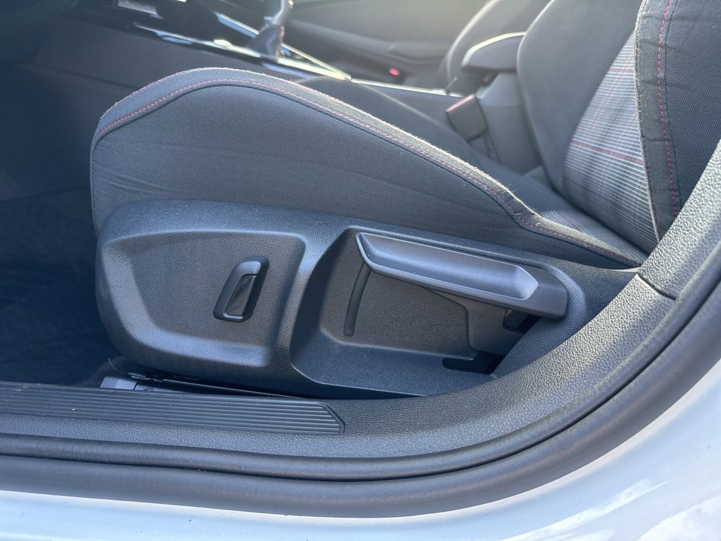 Used 2024 Volkswagen GTI SE image 15