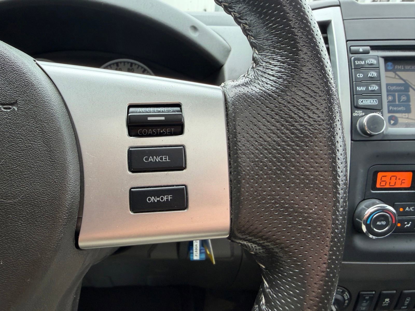 Used 2016 Nissan Frontier PRO-4X w/ Pro-4x Luxury Package AWD/4WD image 15