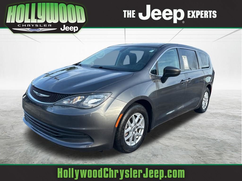 Used 2017 Chrysler Pacifica LX