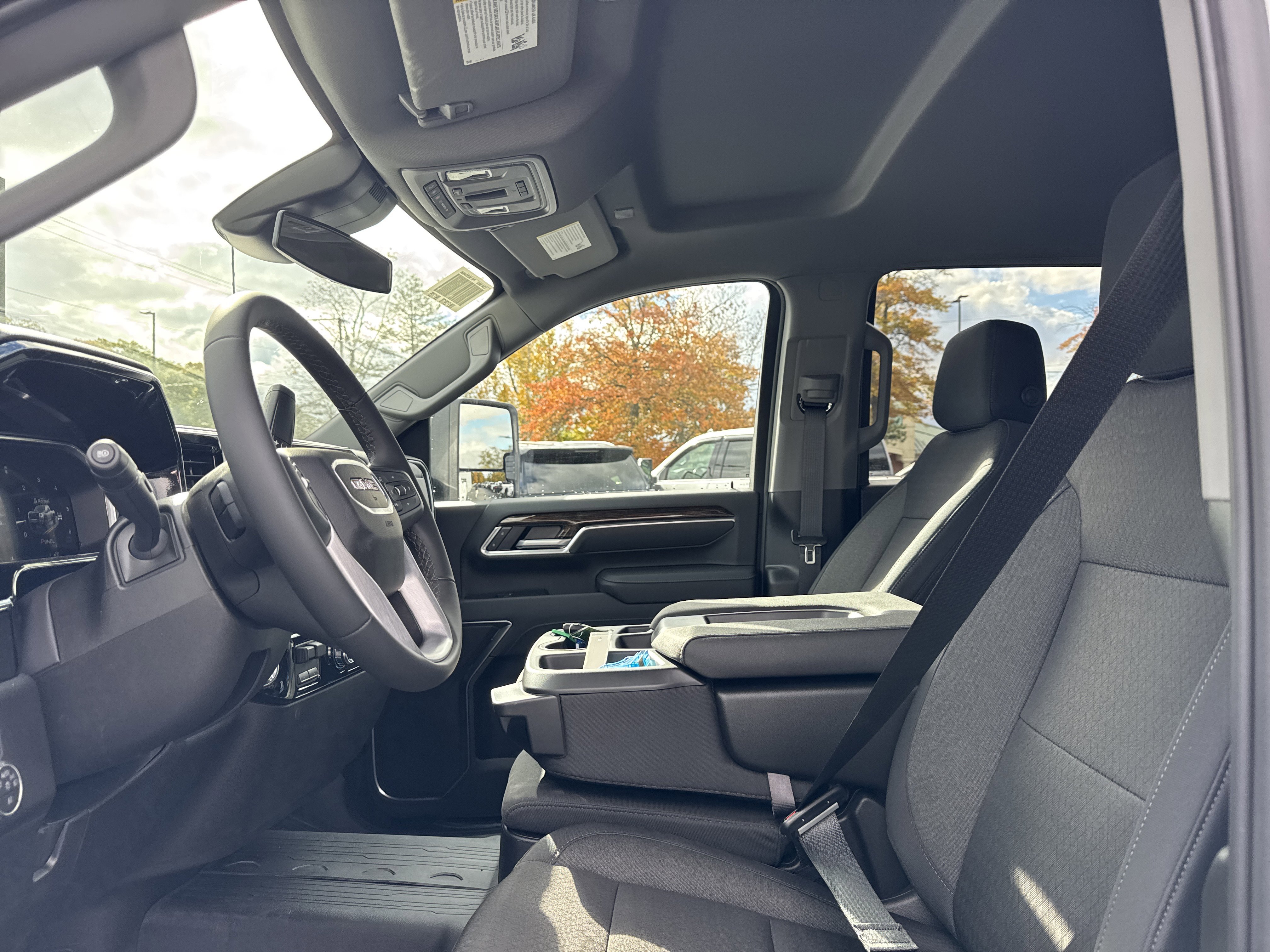 New 2026 GMC Sierra 2500 SLE w/ Preferred Package image 12