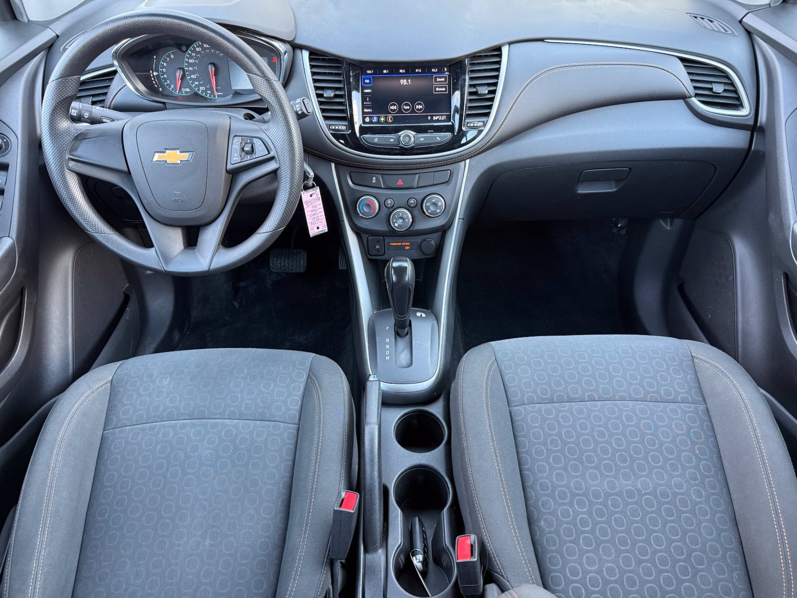 Used 2021 Chevrolet Trax LS AWD/4WD image 2