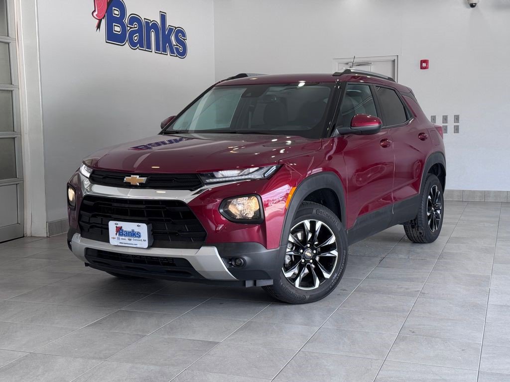 Certified 2023 Chevrolet TrailBlazer LT w/ Convenience Package AWD/4WD image 2