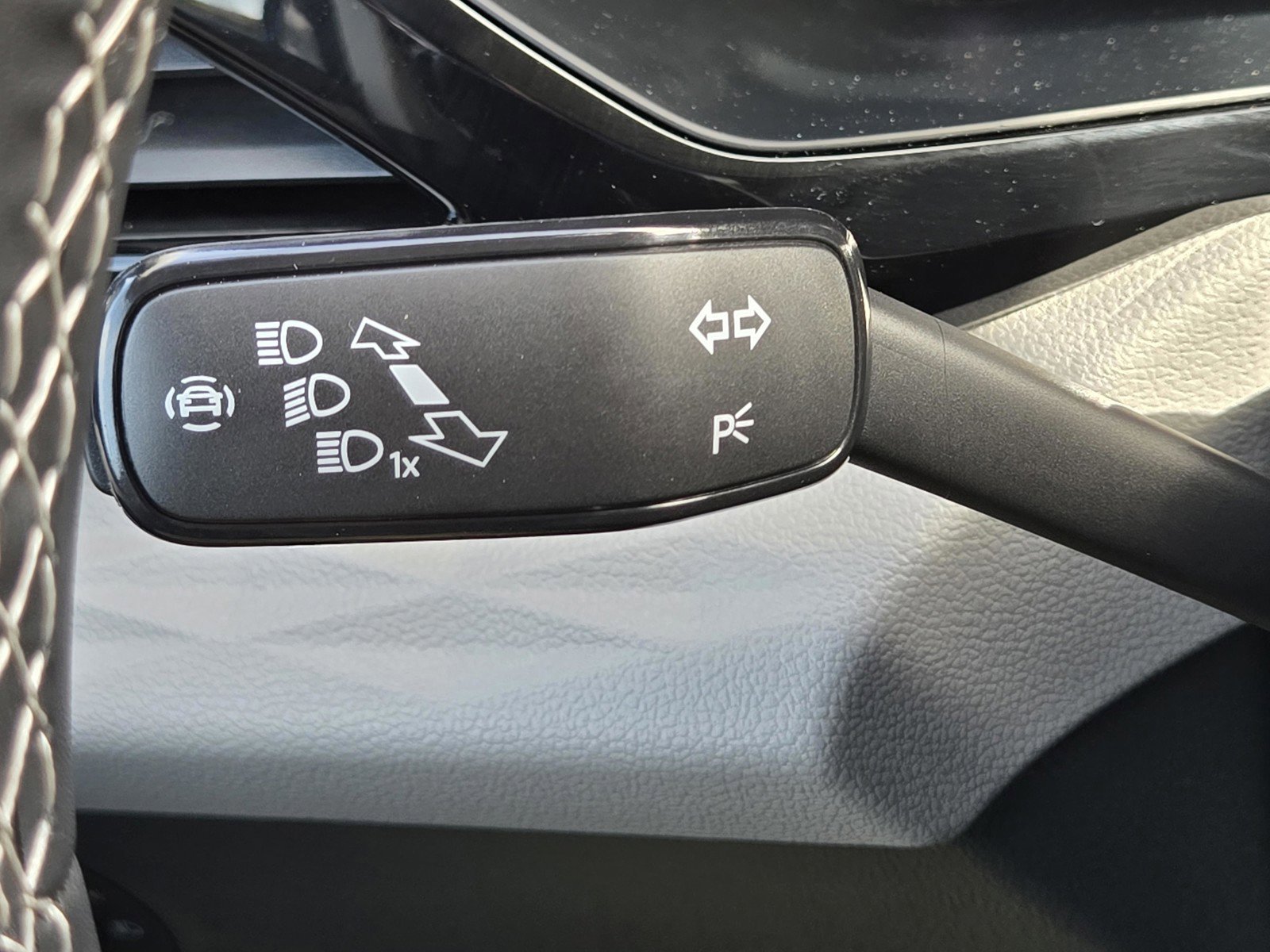 Used 2024 Volkswagen Taos S image 16