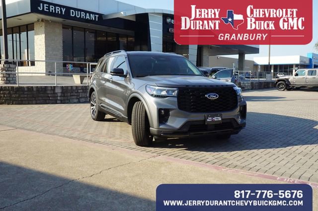 Used 2025 Ford Explorer ST-Line w/ Premium Package