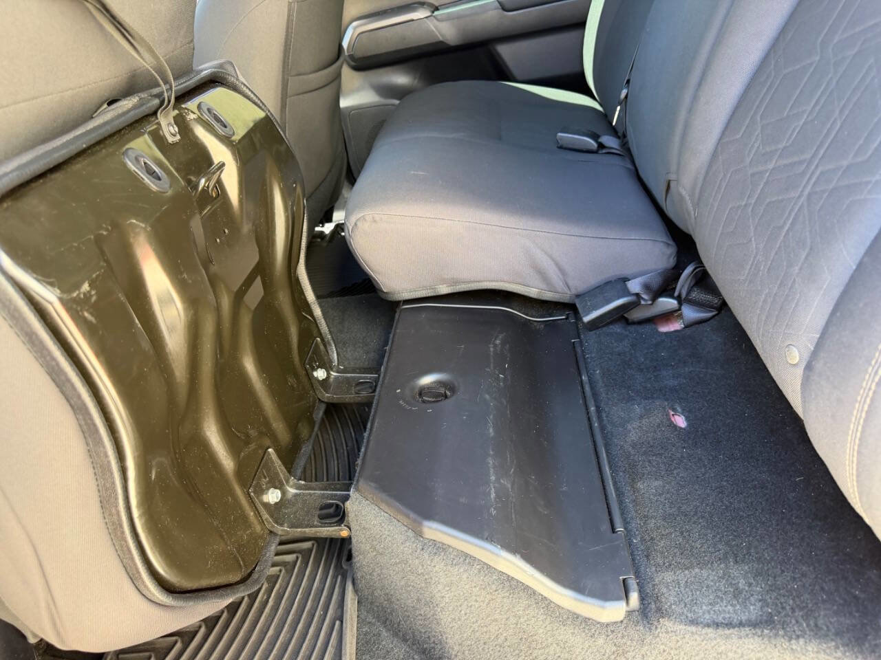 Used 2018 Toyota Tacoma TRD Off-Road image 21