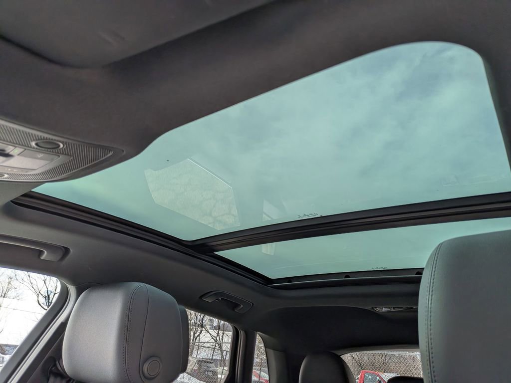 Used 2023 Audi Q3 2.0T Premium Plus w/ Premium Plus Package image 22