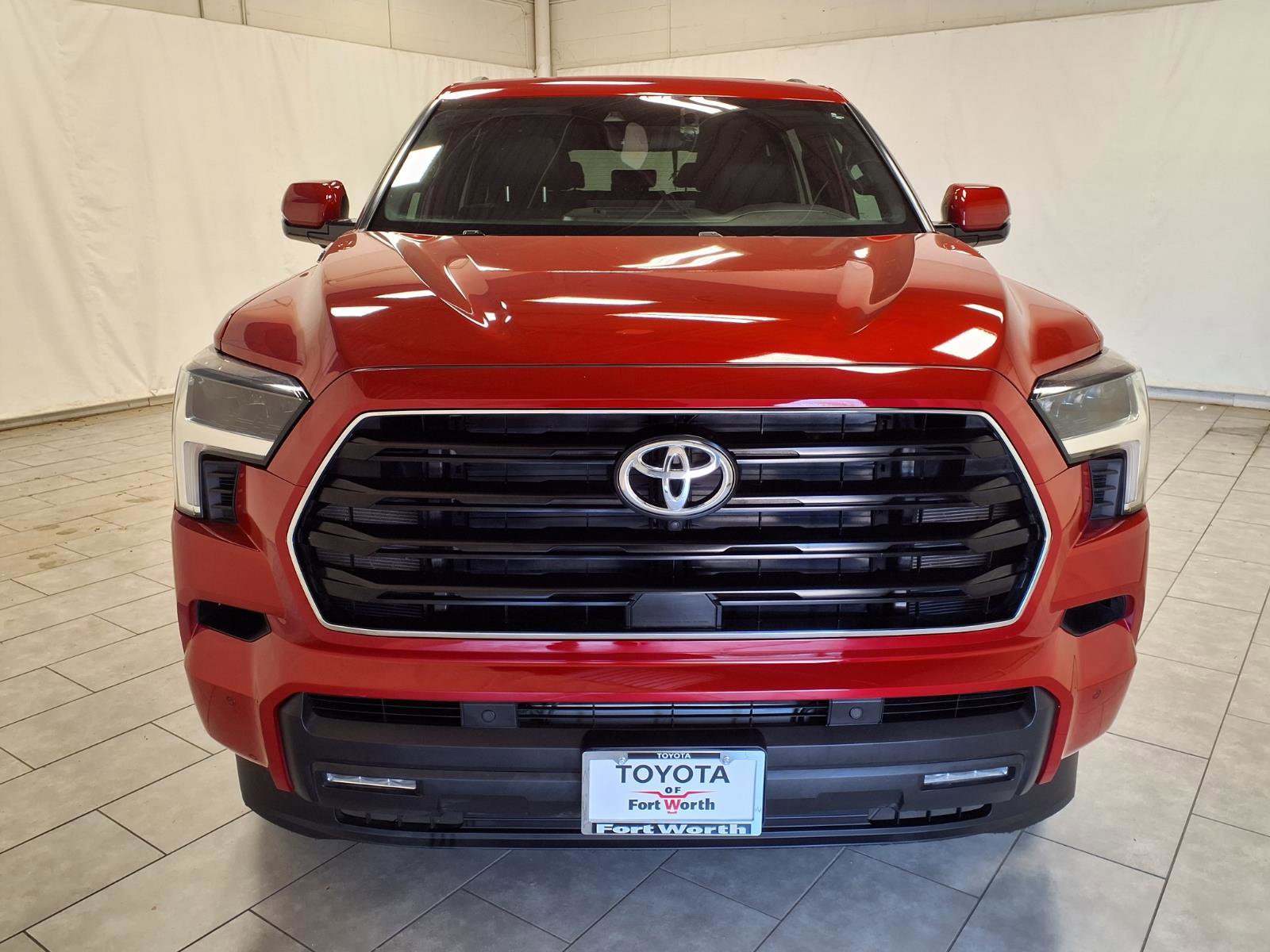 Used 2025 Toyota Sequoia SR5 w/ SR5 Premium Package AWD/4WD image 2