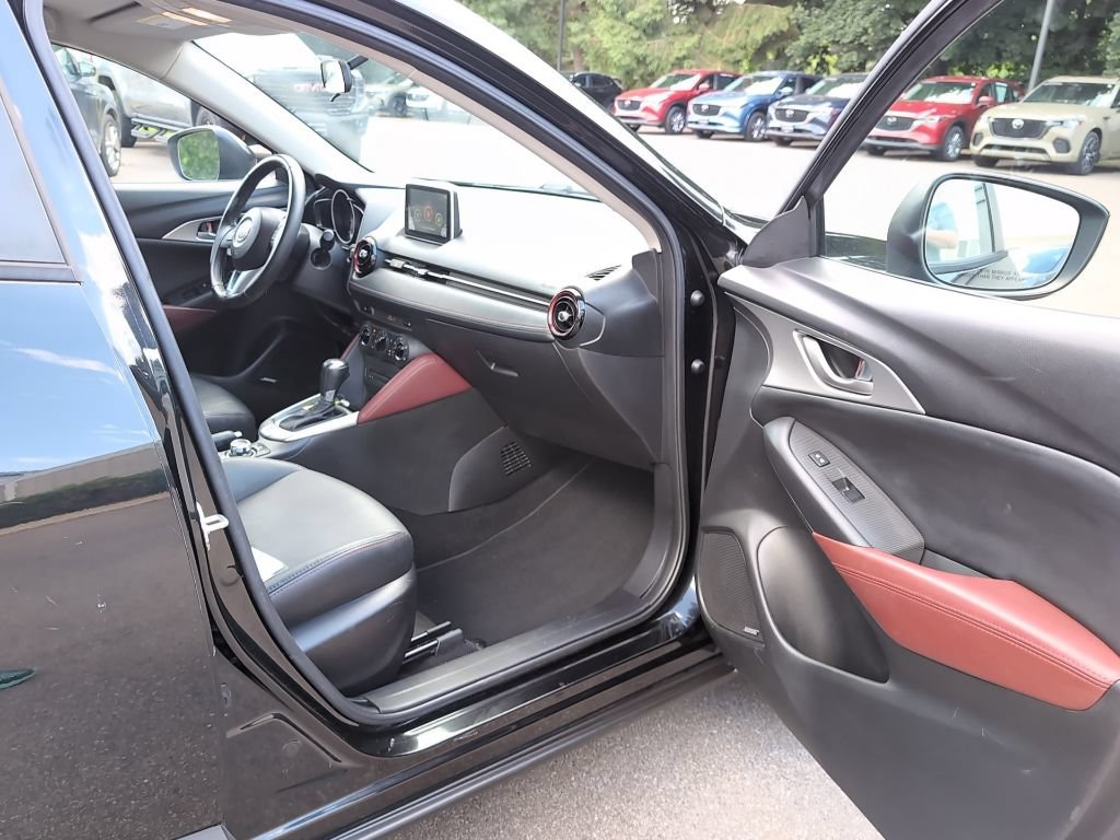 Used 2016 MAZDA CX-3 Touring w/ Premium Package AWD/4WD image 7