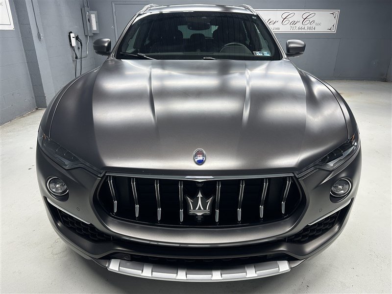 Used 2021 Maserati Levante S GranLusso AWD/4WD image 9
