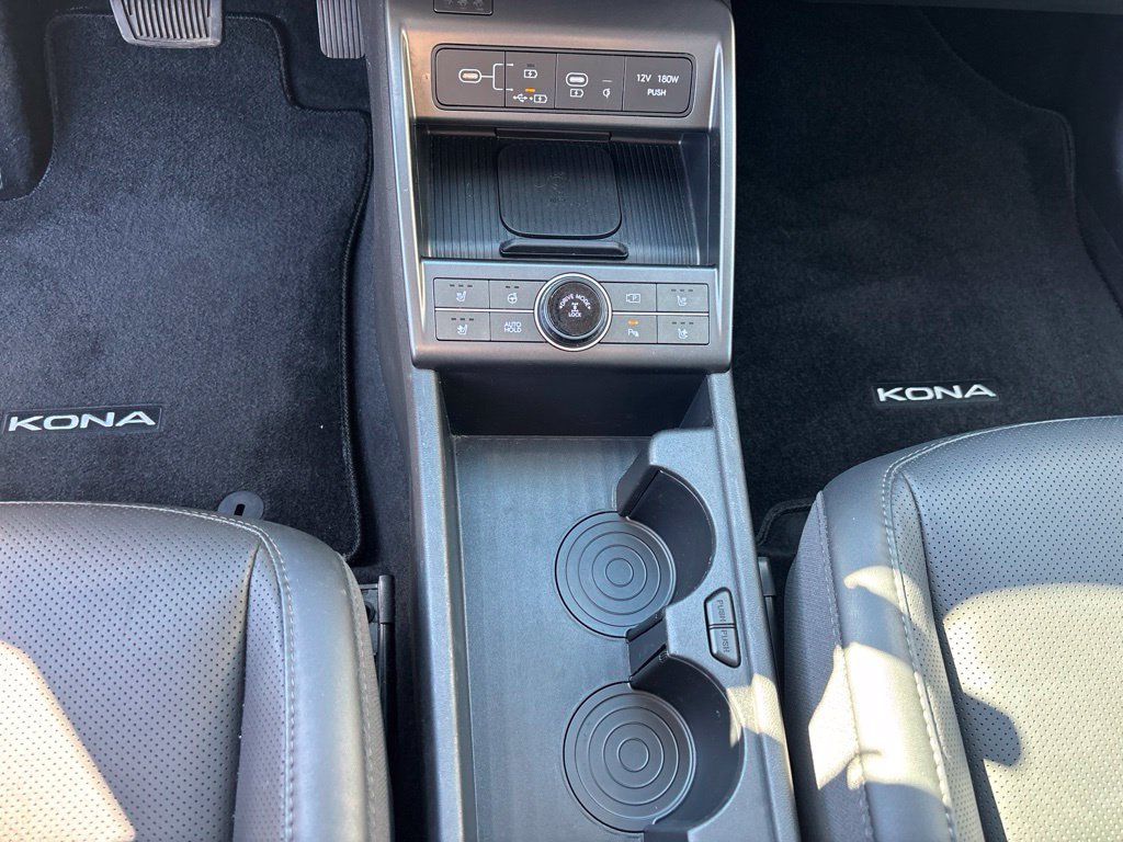 Certified 2025 Hyundai Kona Limited AWD/4WD image 21