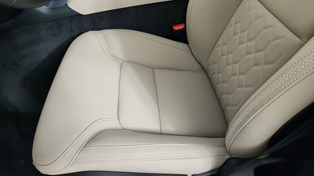 New 2026 Volvo XC90 T8 Plus w/ Protection Package AWD/4WD image 13