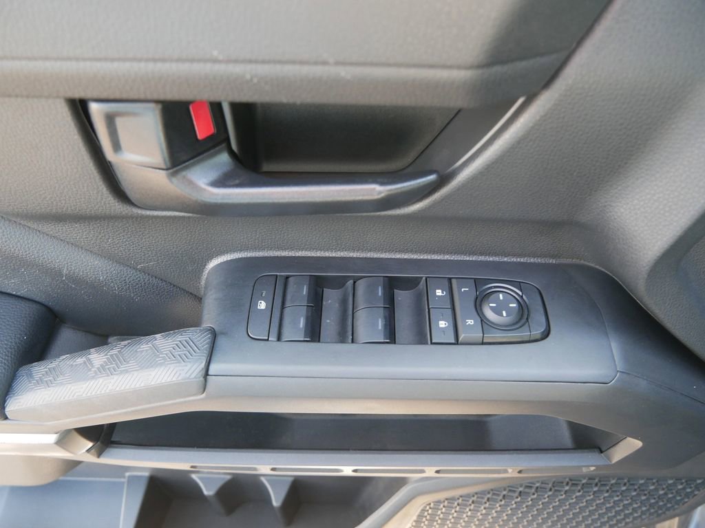 Certified 2024 Toyota Tacoma SR5 image 16