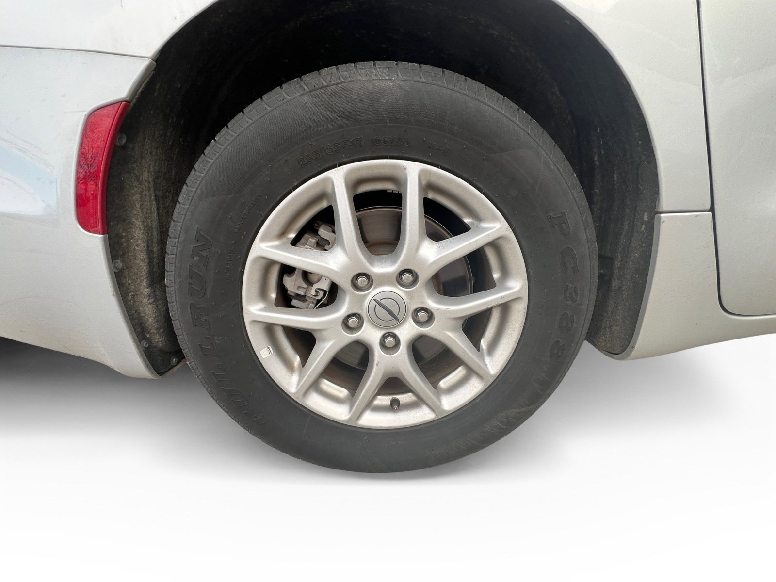 Used 2023 Chrysler Pacifica Touring-L image 17