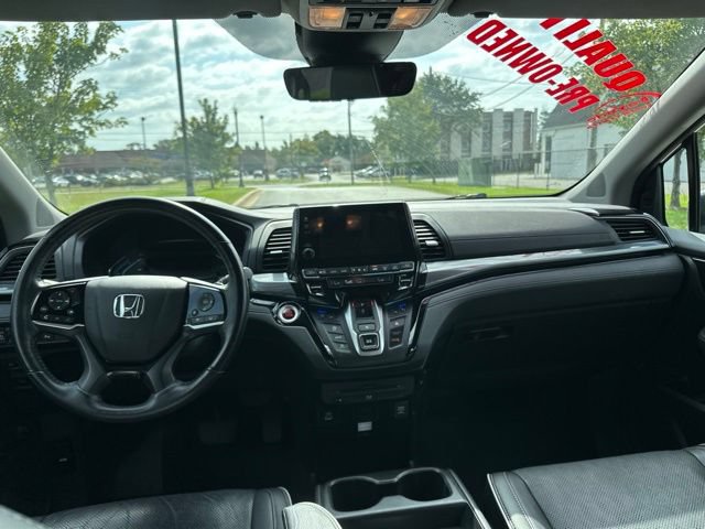 Used 2022 Honda Odyssey Elite image 3